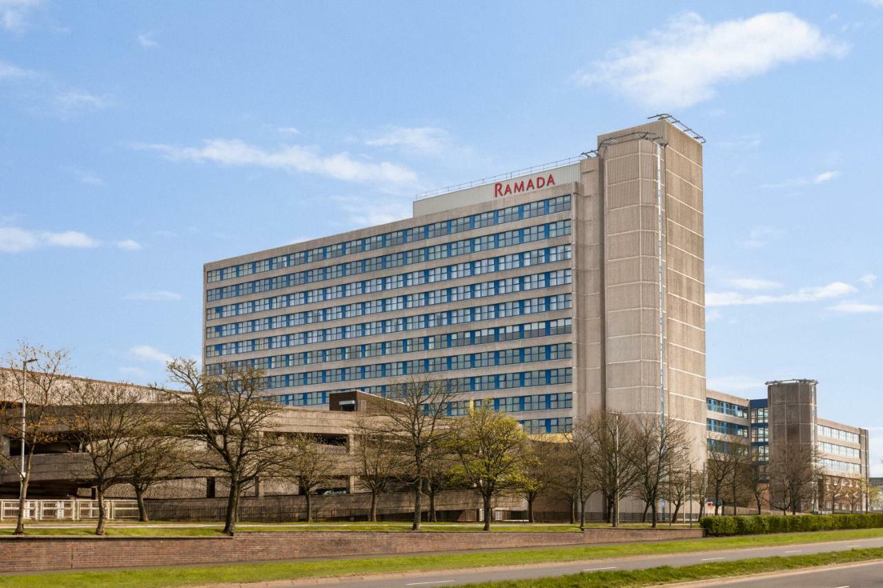 Ramada East Kilbride Hotel ภายนอก รูปภาพ